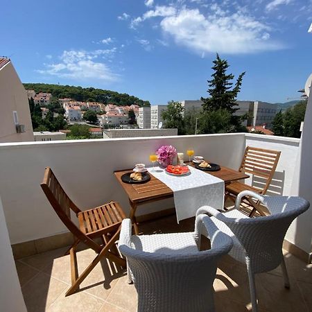 White Sapphire Apartment Дубровник Екстер'єр фото