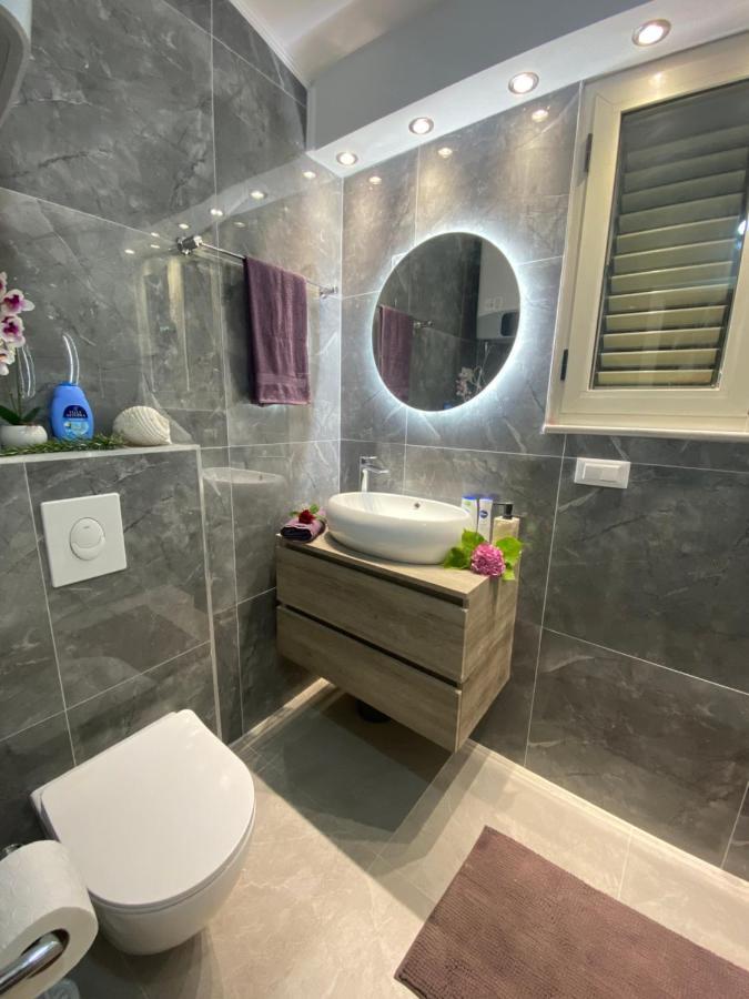 White Sapphire Apartment Дубровник Екстер'єр фото