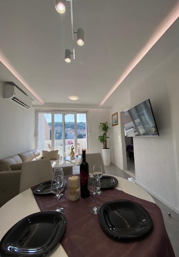 White Sapphire Apartment Дубровник Екстер'єр фото